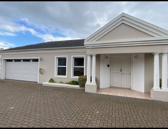 3 BEDROOM FREESTANDING TO LET IN PARKLANDS